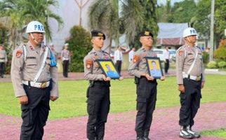 AKBP Wisnu Wibowo Bersikap Tegas, Bripka Asrun & Bripka Farid Dipecat dari Anggota Polri - JPNN.com