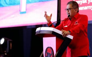 Pesan Bu Mega untuk Kader PDIP: Turun ke Rakyat, Sosialisasikan dan Memenangkan Ganjar Pranowo - JPNN.com