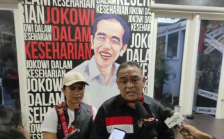 Benny Rhamdani Sebut Rocky Gerung Pengecut, Ini Sebabnya - JPNN.com