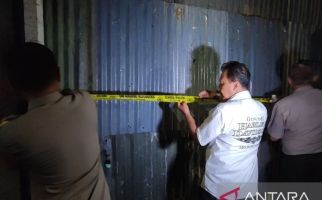 2 Pekerja Proyek Tertimbun Galian Tanah di Duren Sawit, 1 Tewas, Polisi Bergerak - JPNN.com