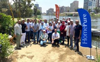 QNET Bersihkan Sungai Nil Dari Sampah Plastik di Mesir - JPNN.com