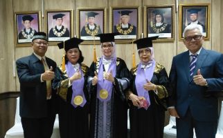 3 Profesor Dikukuhkan, Universitas Terbuka Makin Maju, Kualitas Pembelajaran Meningkat  - JPNN.com