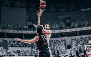 Asisten Pelatih Timnas Basket Indonesia Bicara Peran Penting Vincent Rivaldi Kosasih - JPNN.com