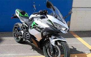 Kawasaki Ninja e-1 dan Z e-1 Bersiap Mengaspal, Ini Bocorannya - JPNN.com