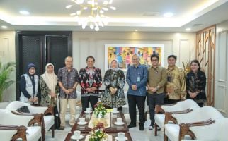 Menaker Ida dan Tim Kerja Persiapan LPN Bahas Upaya Tingkatkan Daya Saing Indonesia - JPNN.com