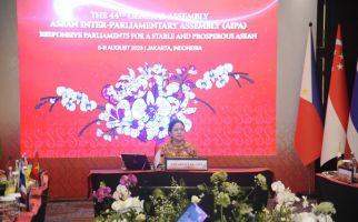 Puan Maharani Soroti Upah Rendah Pekerja Muda di Rapat Young Parliamentarians of AIPA - JPNN.com