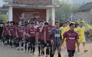 Pena Mas Ganjar Peringati Kemerdekaan RI dengan Adakan Turnamen Sepak Bola - JPNN.com