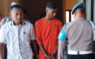 Lelaki Ini Tak Bisa Menahan Nafsu Melihat Wanita Bule Berpakaian Seksi - JPNN.com