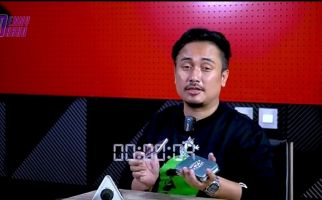 Ramalan Denny Darko Soal Hubungan Fuji dan Asnawi - JPNN.com