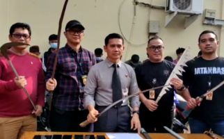 Terlibat Tawuran, Puluhan Remaja Ditangkap Polisi, Sejumlah Senjata Tajam Diamankan - JPNN.com