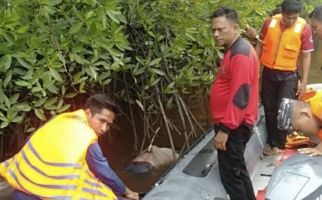 Nelayan yang Dilaporkan Hilang Ditemukan Mengapung di Sungai Jangkang - JPNN.com