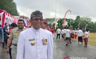 Pemkot Denpasar akan Menaikkan Gaji Pegawai Honorer - JPNN.com