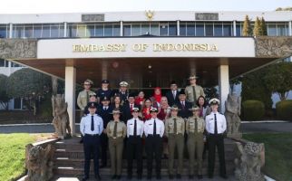 Siswa Australia Ikut Upacara Bendera untuk Lebih Mengenal Indonesia - JPNN.com