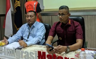 Dideportasi & Masuk Daftar Penangkalan Imigrasi, Bule Prancis Pertanyakan Dasar Hukum - JPNN.com