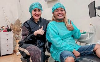 Dokter Susan Ungkap Tren Terkini Perawatan Gigi Para Artis - JPNN.com