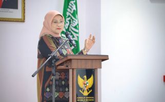 Menaker Ida Fauziyah Minta Atnaker Tingkatkan Perlindungan Pekerja Migran Indonesia - JPNN.com