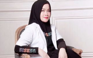 Pandemi Bikin Dokter Gigi Cantik Ini Sukses Berbisnis Skincare - JPNN.com