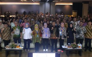 Hadiri Dialog Publik Kebijakan Fiskal TPB di Bekasi, Dirjen Bea Cukai Sampaikan Hal Ini - JPNN.com