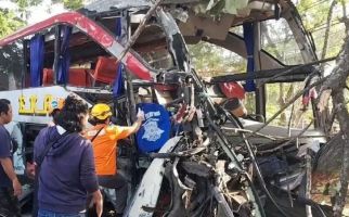 Polisi Bergerak Usut Kecelakaan Bus di Ngawi - JPNN.com