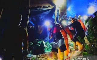 Korban Terjebak di Lubang Tambang Emas Selama 2 Hari - JPNN.com
