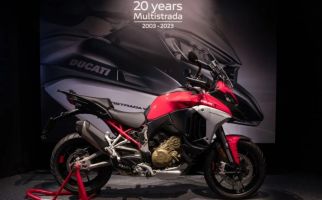 Ducati Multistrada V4 Rally Dibanjiri Teknologi Mobil Modern, Apa Saja? - JPNN.com
