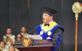 Menteri Hadi Tjahjanto Ingatkan Wisudawan STPN Jauhi Gratifikasi di Dunia Kerja - JPNN.com