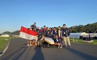UI Racing Team Mengukir Prestasi di Ajang Internasional dengan Mobil Formula UIRT01 - JPNN.com