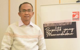 Politisi PSI Dwi Joko Sebut Pemprov DKI Tak Bergigi dalam Inovasi & Penegakan Hukum - JPNN.com
