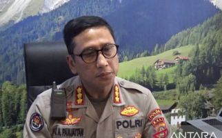 Pamer Senjata Api di Medsos, Pria Ini Ditangkap Polisi, Sukurin - JPNN.com