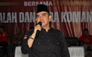 Sedihnya, Mata Siswi Kelas 2 SD Dicolok Hingga Buta - JPNN.com