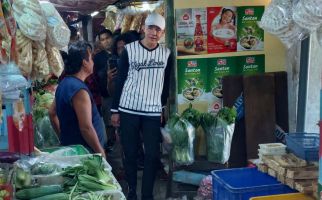 Singgah ke Pasar Darmo Surabaya, Ganjar Didoakan Jadi Presiden - JPNN.com