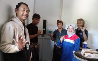 Dukung Pengelolaan Sampah Lebih Baik, Pertamina Hadirkan PLTS di TPS3R Desa Kedonganan - JPNN.com