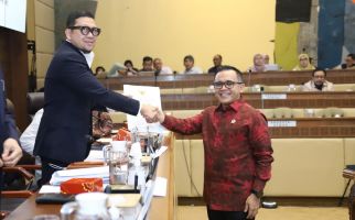 RUU ASN Segera Disahkan, Menteri Anas Tolak PPPK Part Time Dimasukkan, Blak-blakan - JPNN.com