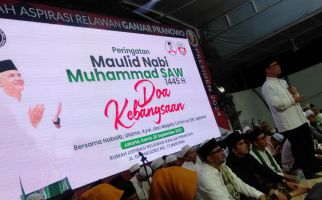 Peringati Maulid Nabi, Ganjar Ingatkan Jemaah Agar Jangan Melupakan Spiritual - JPNN.com