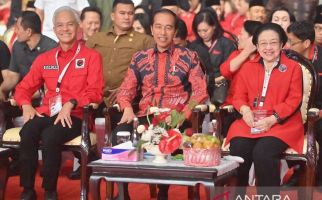 Peneliti SMRC Sebut Dukungan Jokowi Mengerucut ke Ganjar, Ini Analisisnya - JPNN.com