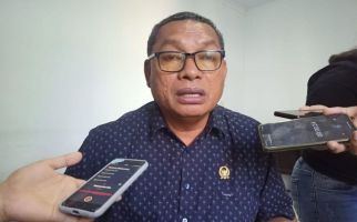 DPRD Dorong Pemkot Ambon Memprioritaskan Tenaga Honorer menjadi PPPK - JPNN.com