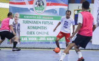 Kajol Dukung Ganjar Gelar Turnamen Futsal Bareng Tukang Ojek Online Bogor - JPNN.com