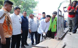 Demi Keindahan Kota Palembang, Ratu Dewa Menghapus 21 Halte tidak Layak Pakai - JPNN.com