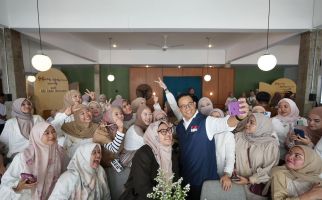 Hadiri Acara Komunitas Pengusaha Hijab, Anies Janjikan Dukungan Lebih untuk UMKM - JPNN.com