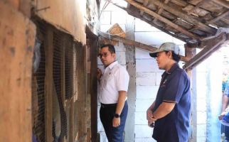 2023, Pemkot Tangerang Bedah 26 Unit Rumah Tak Layak Huni di Kecamatan Benda - JPNN.com