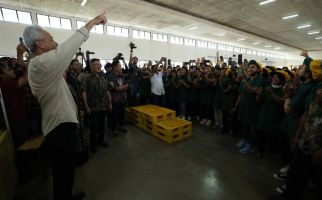 Ganjar Akan Atur Impor Tembakau & Cukai untuk Melindungi Buruh Linting-Petani - JPNN.com