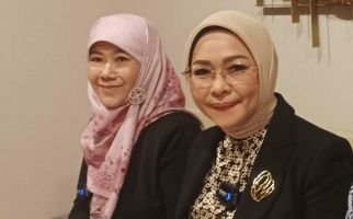 Asma Nadia Tegaskan Film Air Mata di Ujung Sajadah Bukan Adaptasi Novelnya - JPNN.com