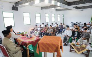 Ulama-Kiai Indramayu Yakin Ponpes dan Santri Sejahtera Jika Ganjar-Mahfud Terpilih di Pilpres 2024 - JPNN.com