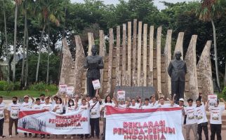 Pemuda Indonesia Gelar Sambut Baik Putusan MK dengan Deklarasi di Tugu Proklamasi - JPNN.com