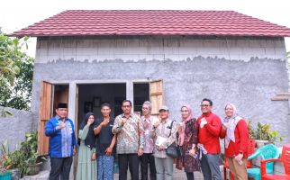 Punya Rumah dari Tuku Lemah Oleh Omah, Munadhiroh Semringah Sambut Nana Sudjana - JPNN.com