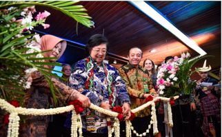 Menteri LHK Siti Nurbaya Meresmikan Rumah Kolaborasi dan Konsultasi Iklim & Karbon - JPNN.com