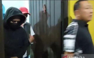 Sempat jadi DPO, Tersangka Korupsi Dermaga Yarmatum Wondama Dibekuk Tim Tabur Kejaksaan - JPNN.com