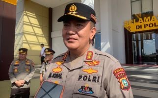 Kapolda Riau Copot Kapolsek Bungaraya yang Bawa Tahanan Korupsi Melihat Kebun Sawit - JPNN.com