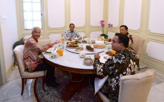 9 Menu Makan Siang Presiden Jokowi Bersama 3 Bakal Capres, Laksamana Mengamuk - JPNN.com