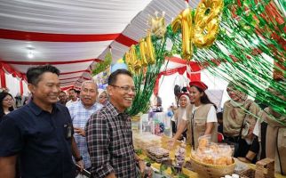 Bazar HLN ke-78 PLN UID Jakarta Raya Meriah, Para Pelaku UMKM Senang, Dagangan Laris Manis - JPNN.com